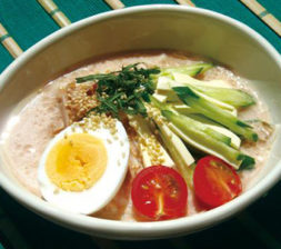 ツナと豆乳のトマト風味スープそうめん