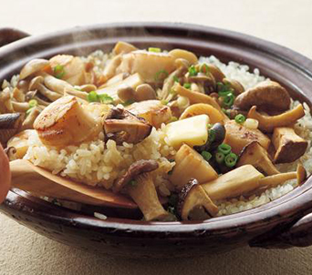 焼ききのこと帆立の土鍋ごはん