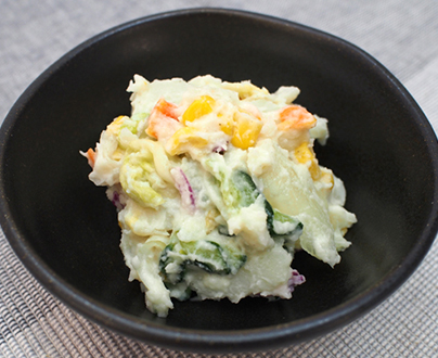 野菜たっぷりポテトサラダ