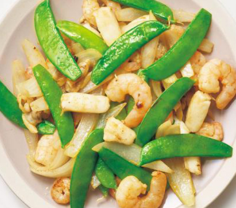 絹さやのオイスターマヨ炒め