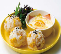 おにぎり団子プレート