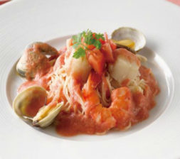 海鮮とトマトのカッペリーニ