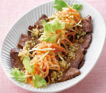 牛肉のタマネギマリネ