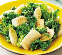 菜の花とイカの中華風塩炒め