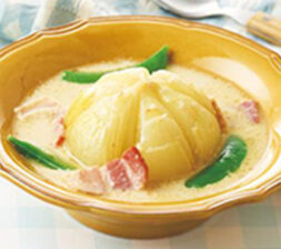 新たまねぎのまるごとミルク煮