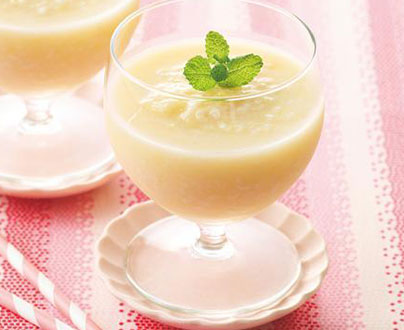 桃と甘酒のスムージー