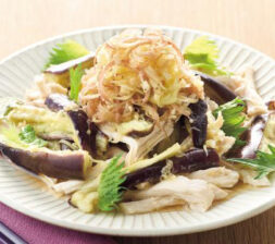 鶏むね肉となすのレンチン蒸し みょうがだれ