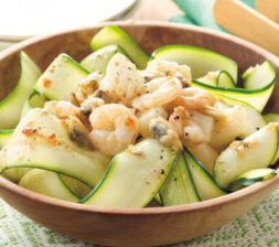 ズッキーニとシーフードのホットドレッシングサラダ