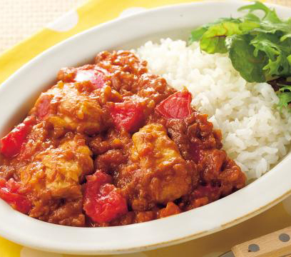 トマトとチキンの無水カレー