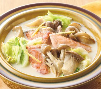 秋鮭ときのこの中華風ミルク煮