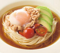 ツナアボカドそうめん