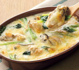 かきとほうれん草のグラタン