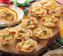 サーモンのひらひらミニピザ